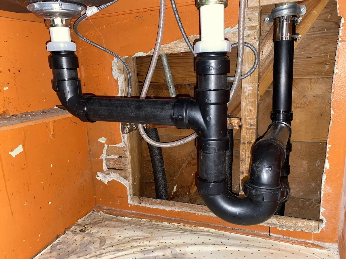 Professional Pipe Bursting equipment and tools on the job in Greenbriar